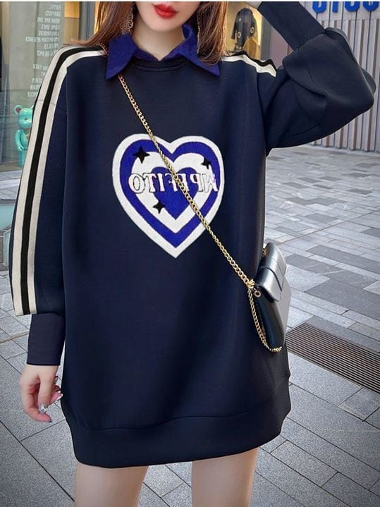 着?せ ハートマークロゴ ポロネック ブラック ゆったりロング トップス<U-4768>