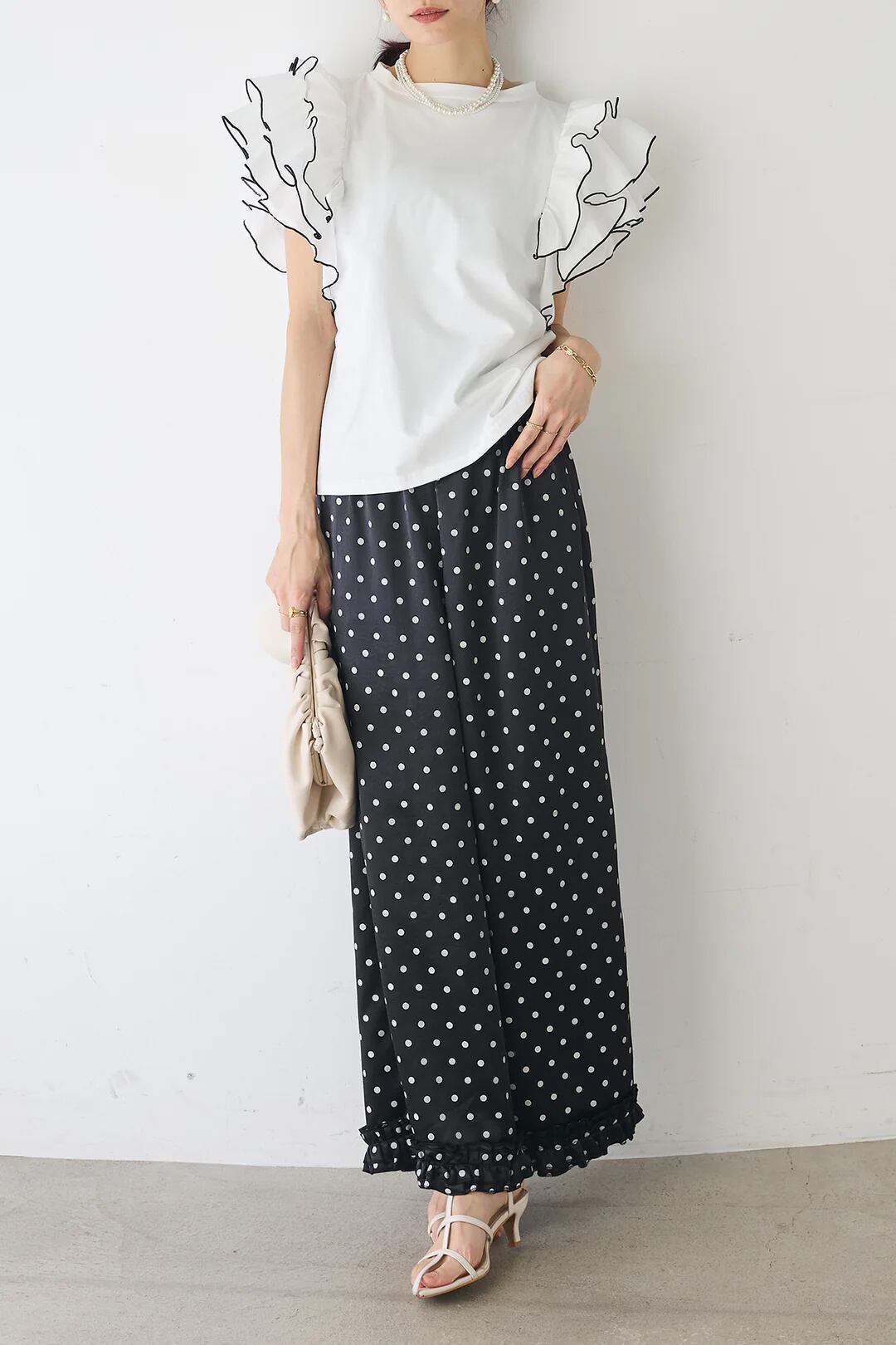 美人度アップ 早い者勝ち 大人可愛い カジュアル 共2色 Tシャツ<U-12149>