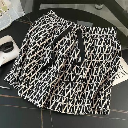 好感度UP ラウンドネック 上質 半袖Ｔシャツ ショートパンツ セットアップ <U-8709>