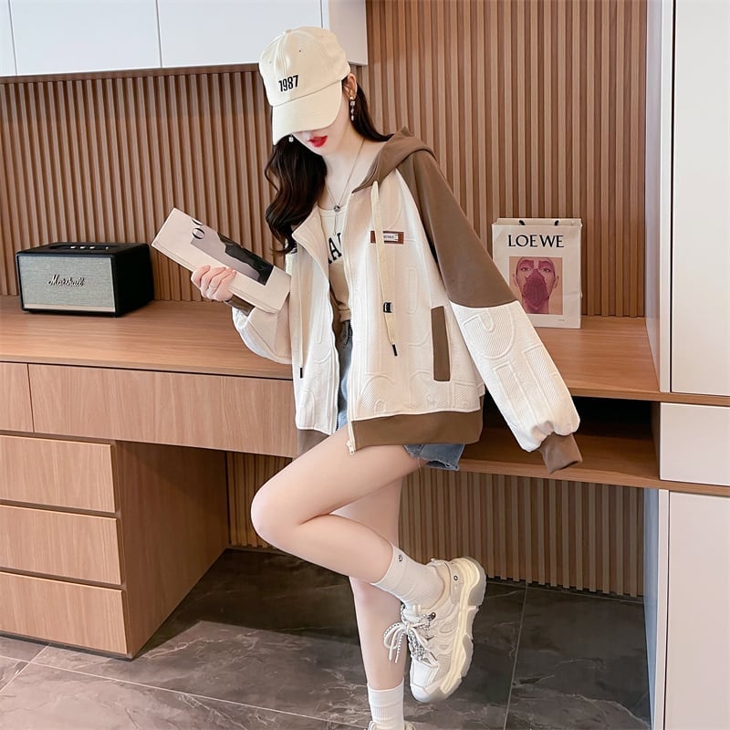 今季マストバイ トレンドアイテム 存在感抜群 アバンギャルド 切り替え 2色選択 パーカー トレーナー レディース フード付き カーディガン <U-9551>
