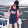 キュートでハンサムなスポーツスタイルのベストドレスバスケットボールユニフォームルーズミッドレングスノースリーブTシャツトップ   ＜U-2853＞