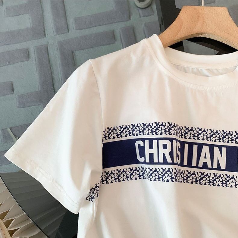 超人気 ファッション 上品 カジュアル 半袖Ｔシャツⅹパンツセット<U-8880>
