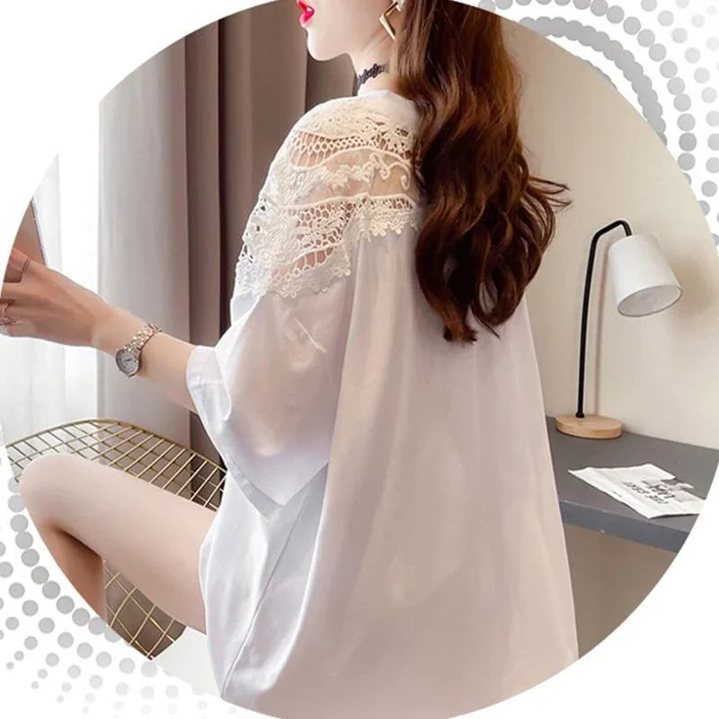 清純甘くて女子力UP ラウンドネック 一目惚れ 3色選択可 Tシャツ カットソー＜U-2950＞