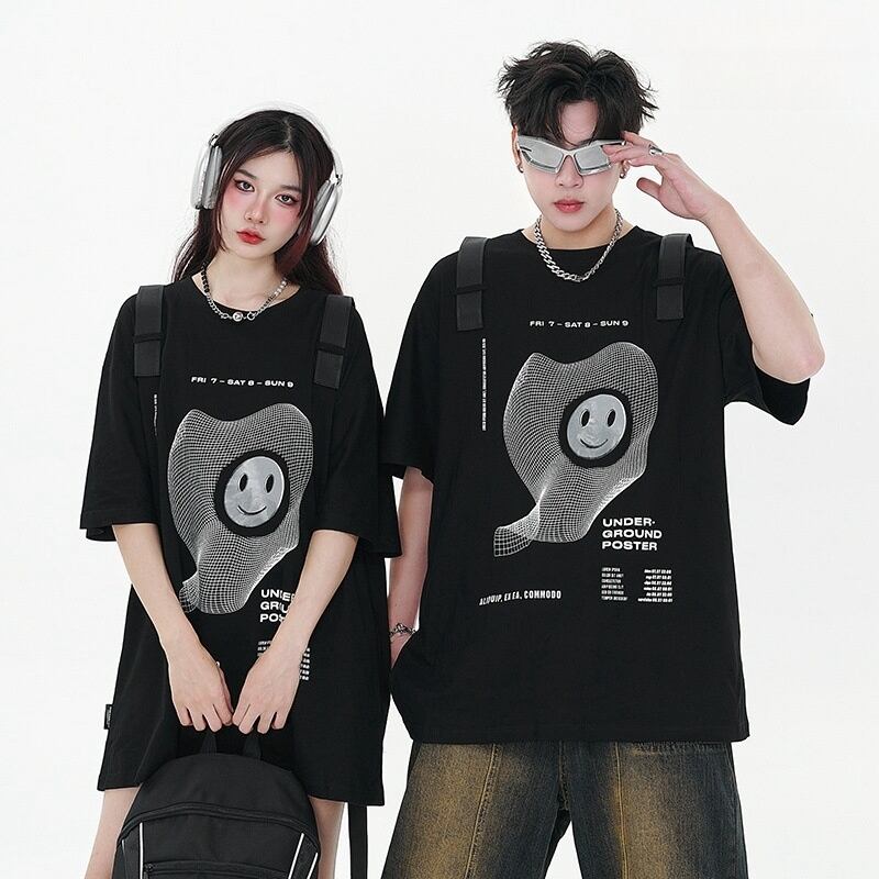 話題沸騰中 特別デザイン スタイルアップ効果抜群 ゆったり 男女兼用 半袖Tシャツ＜U-9060＞