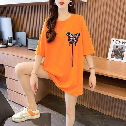 最新デザインセンス刺繍純綿ルーズ半袖Tシャツ<U-2949>