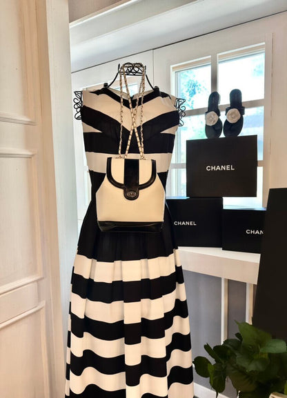 女子マスト 主役級 エレガント  ワンピース<isf-11902>
