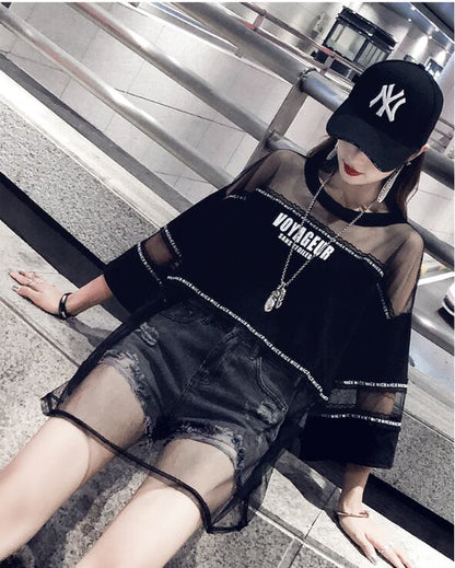 話題沸騰中 レイヤード風 アバンギャルド プリントTシャツ ゆったり半袖＜U-8102＞