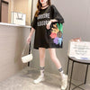 おすすめ アルファベット 花柄 Tシャツ 三色 ゆったり ロング 半袖 ＜U-2946＞