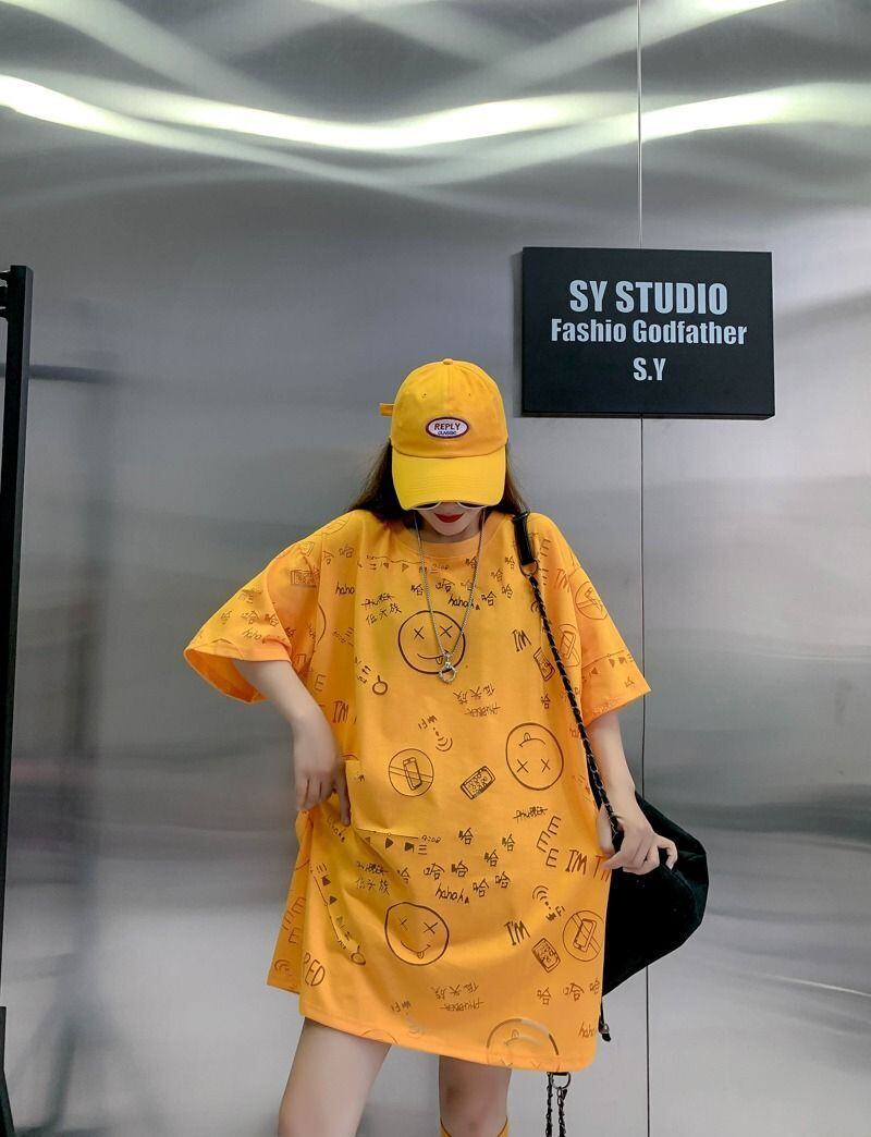 売り切れ必至 ゆったり ファッション感満々 ロング丈 3色半袖Tシャツ＜U-9086＞