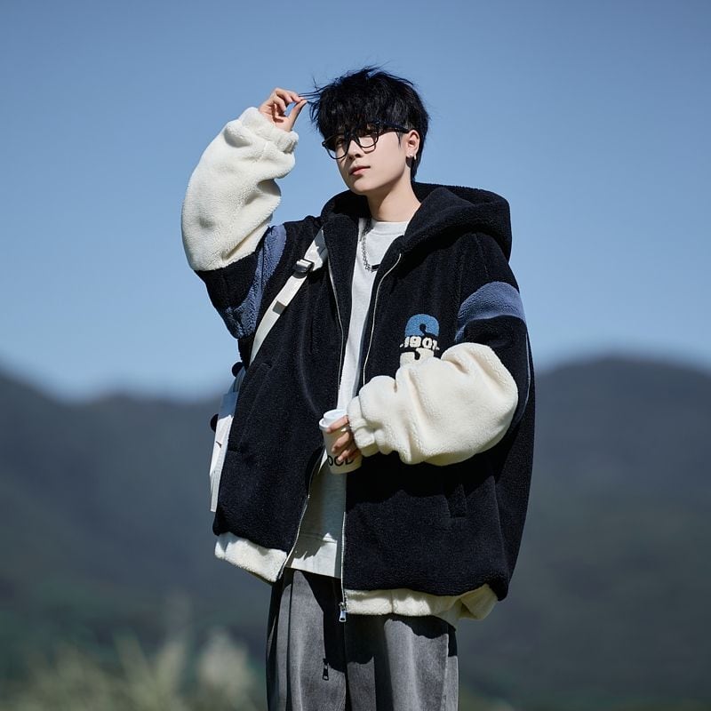 話題沸騰中 もこもこボア 3色展開 ジップアップパーカーU-12582