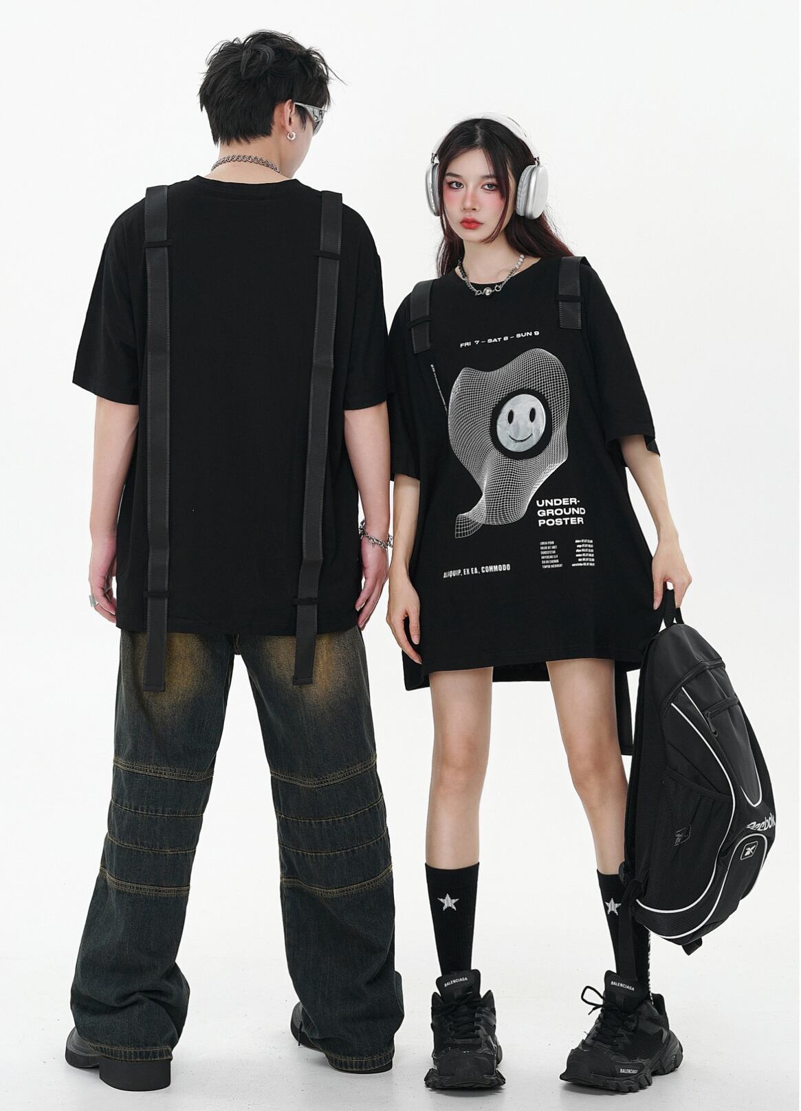 話題沸騰中 特別デザイン スタイルアップ効果抜群 ゆったり 男女兼用 半袖Tシャツ＜U-9060＞