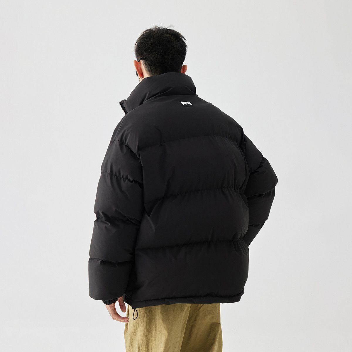 【半額！2月6日まで】今季マストバイ 話題沸騰中 全3色 ダウンジャケット 男女兼用U-12940