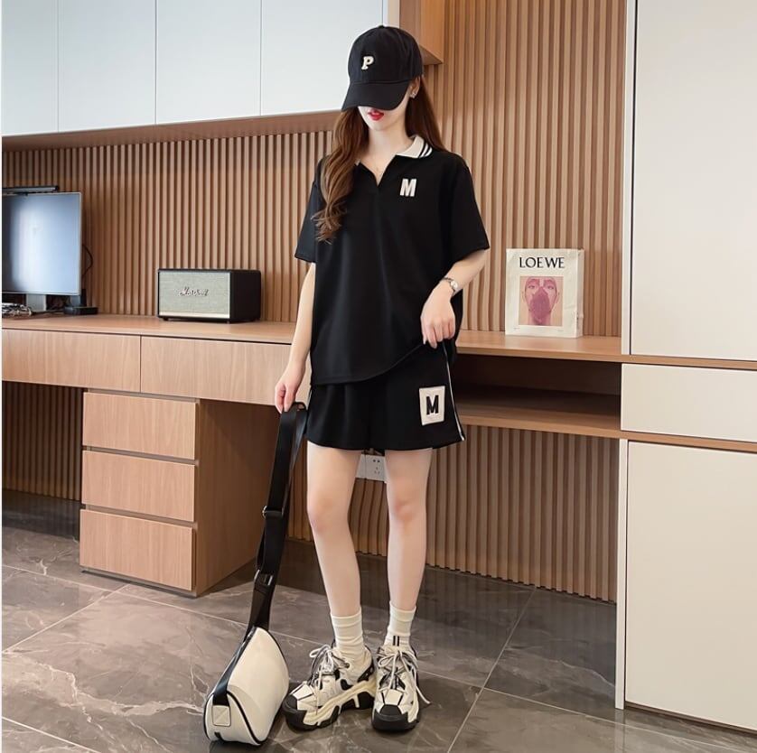 売り切れ必至  ルーズ 半袖Ｔシャツⅹパンツセット全2色<U-8190>