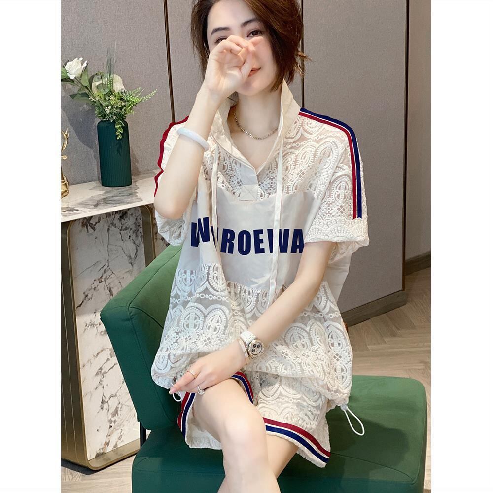 好感度UP カジュアル 上品 レース 透かし彫り 切り替え 半袖Tシャツ ショートパンツ セットアップ ＜U-8807＞