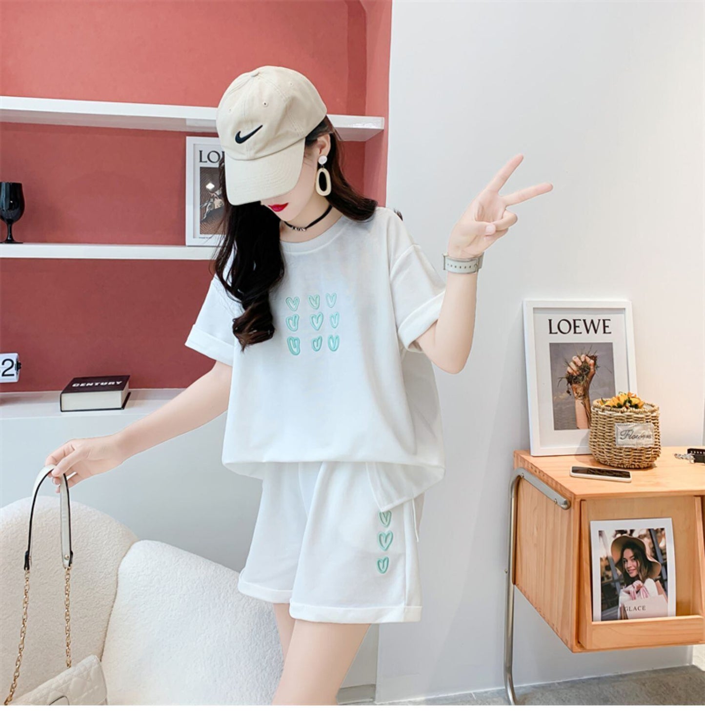 売り切れ必至 カジュアル 上質 ルーズ 半袖Ｔシャツⅹパンツセット全3色 <U-8234>