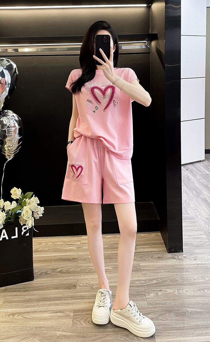 超人気 ホットダイヤモンド カジュアル プリント 半袖Tシャツ ショートパンツ セットアップ ＜U-9215＞