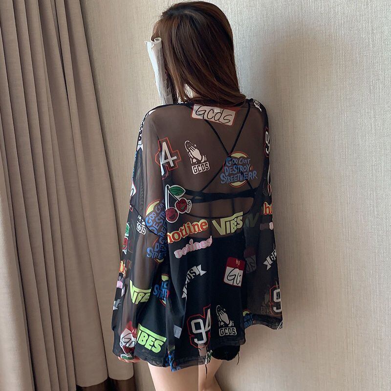 超人気 ルーズ 個性派 日焼け防止に透け感 Tシャツ＜U-8052＞