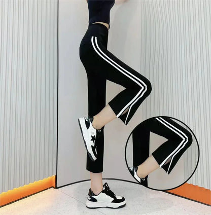 サイドストライプシャークパンツ