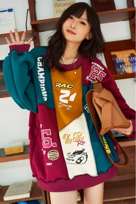 主役級プリントオーバーサイズ