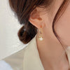 オシャレ度満点 知的で品の良い 個性的なデザイン イアリング アクセサリー＜ins-2899＞