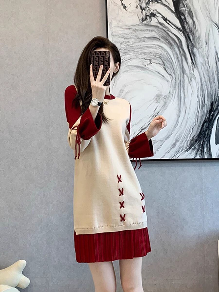 話題沸騰中 オシャレ 都市ファッショ デザイン 切り替え 2色選択可 ニットワンピース <U-9722>