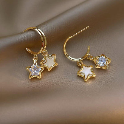 オシャレ度満点 知的で品の良い 個性的なデザイン イアリング アクセサリー＜isf-2899＞