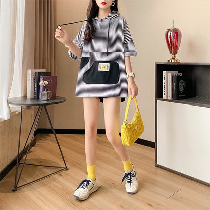 スタイルアップ効果抜群 ストライプ柄 アバンギャルド 切り替え レース プリント全2色 半袖Tシャツ<U-9111>