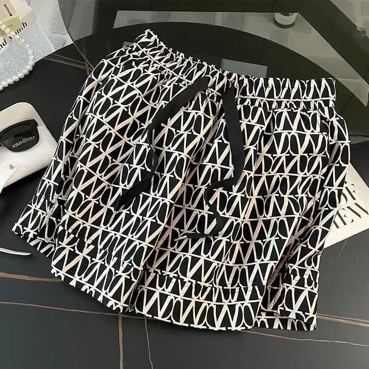 好感度UP ラウンドネック 上質 半袖Ｔシャツ ショートパンツ セットアップ <U-8709>