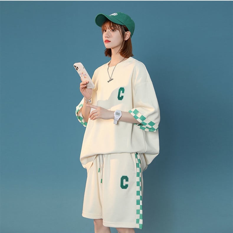 超人気  ルーズ アメリカンスタイルのカジュアルなクロップドジャケット<U-5164> 半袖Ｔシャツⅹパンツセット全2色 <U-8209>