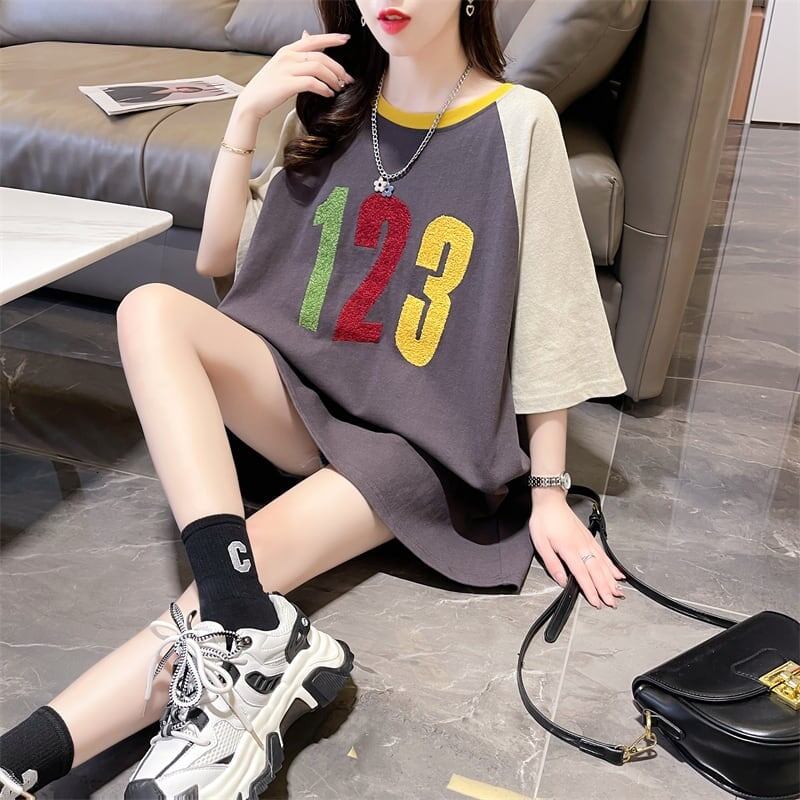 絶対欲しい カラーマッチング 数字刺? ロング Tシャツ ゆったり 半袖 ＜U-2896＞