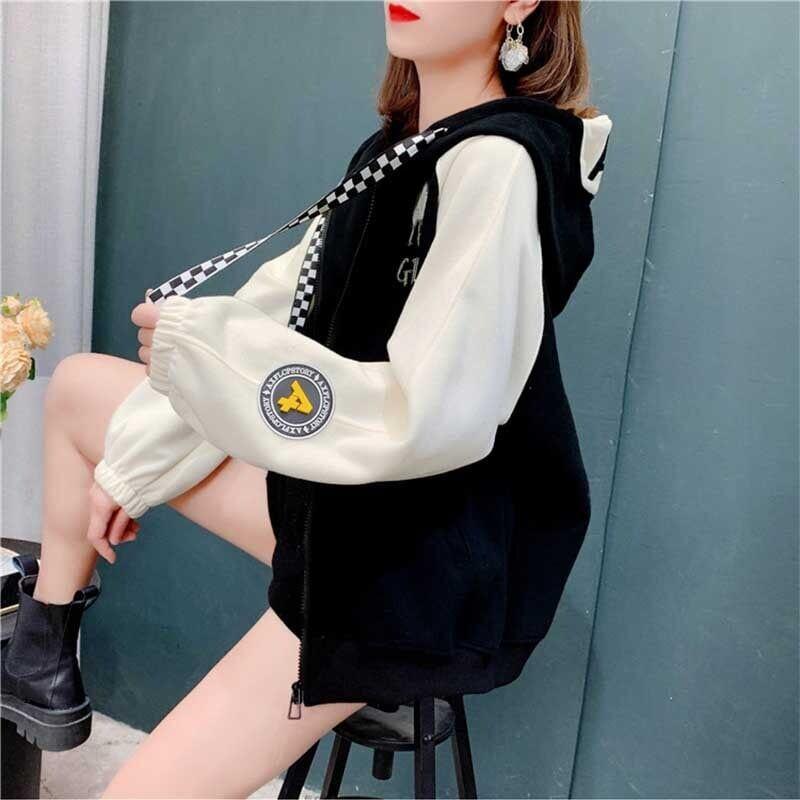 知的で品の良い 3色選択可 清純甘くて女子力UP 切り替え スウェット パーカー＜U-2764＞