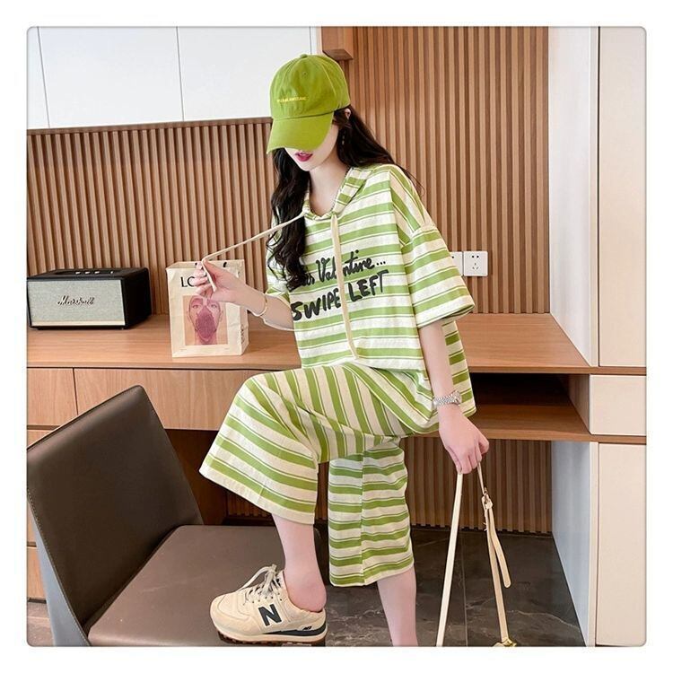 着回し力抜群 ストライプ柄 絶対流行 2色 半袖Ｔシャツⅹパンツセット <U-8717>