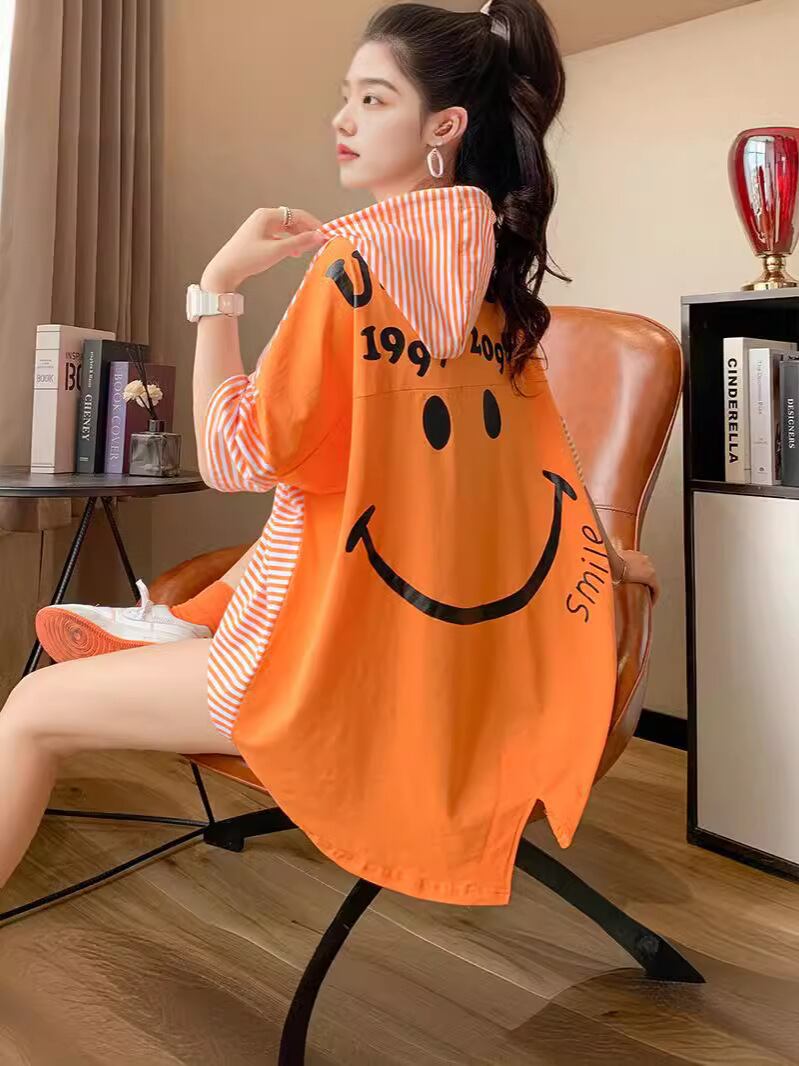 スタイルアップ効果抜群 ストライプ柄 アバンギャルド 切り替え レース プリント全2色 半袖Tシャツ<U-9111>