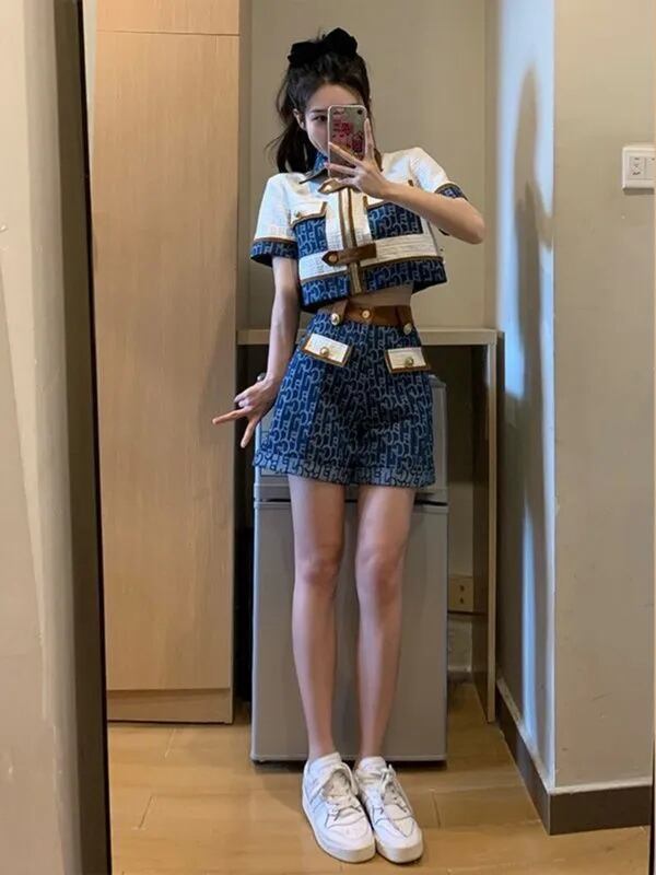 おすすめ おすすめ 話題沸騰中 上質 カジュアル 切り替え 半袖Ｔシャツ ショートパンツ セットアップ <U-11169>