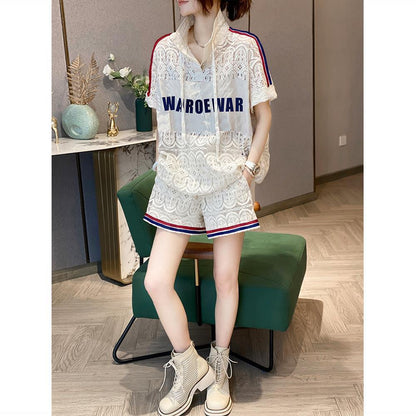 好感度UP カジュアル 上品 レース 透かし彫り 切り替え 半袖Tシャツ ショートパンツ セットアップ ＜U-8807＞