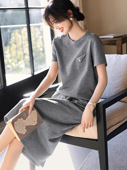 主役級の存在感！ カジュアル 超人気 定番シンプル 半袖Ｔシャツ＋スカート<U-8969>