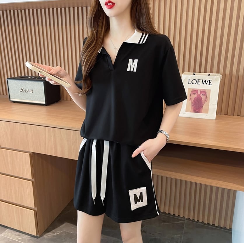 売り切れ必至  ルーズ 半袖Ｔシャツⅹパンツセット全2色<U-8190>
