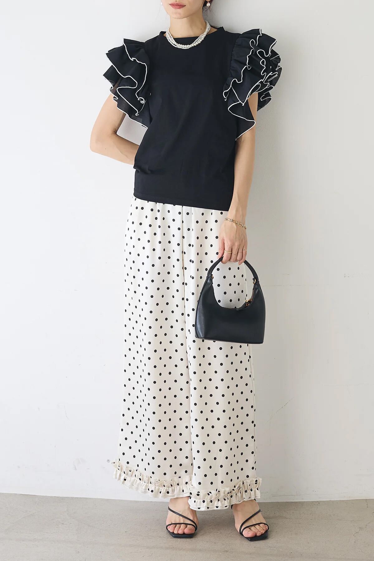 美人度アップ 早い者勝ち 大人可愛い カジュアル 共2色 Tシャツ<U-12149>