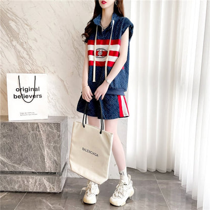 【半額！期間限定！！】絶対流行 デニム 個性派 切り替え 半袖Ｔシャツⅹパンツセット<U-8468>