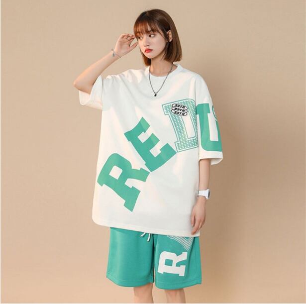 絶対流行 シンプル カジュアル ルーズ 半袖＋ショートパンツ<U-6525>