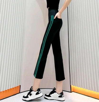 サイドストライプシャークパンツ