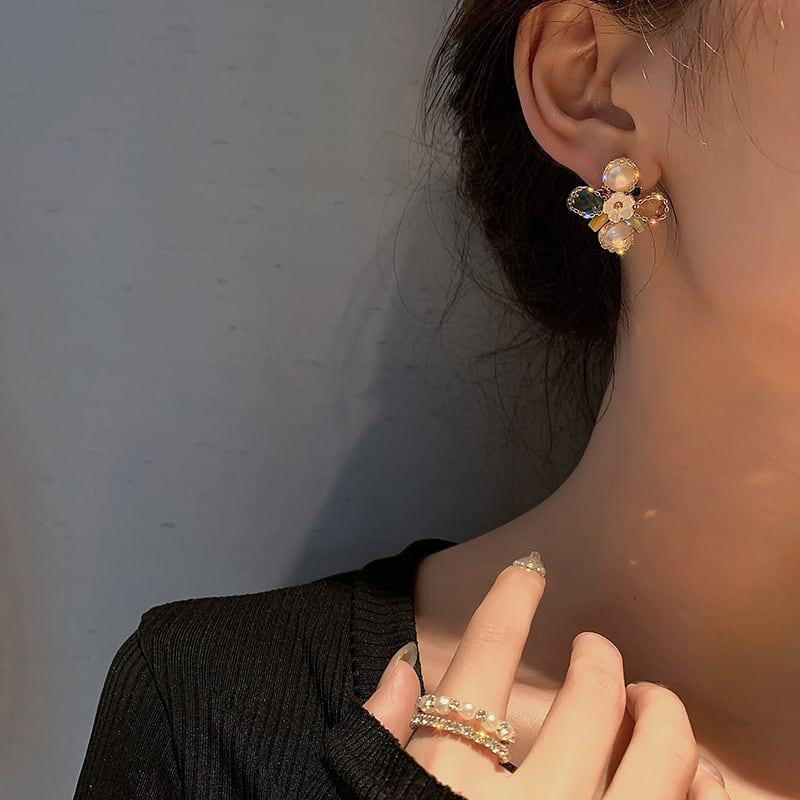 高級感溢れる 美人度アップ ファッション ピアス アクセサリー＜ins-3340＞