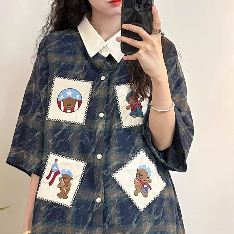 大活躍 刺繍 特別デザイン チェック柄 2色選択 半袖シャツ＜U-8881＞