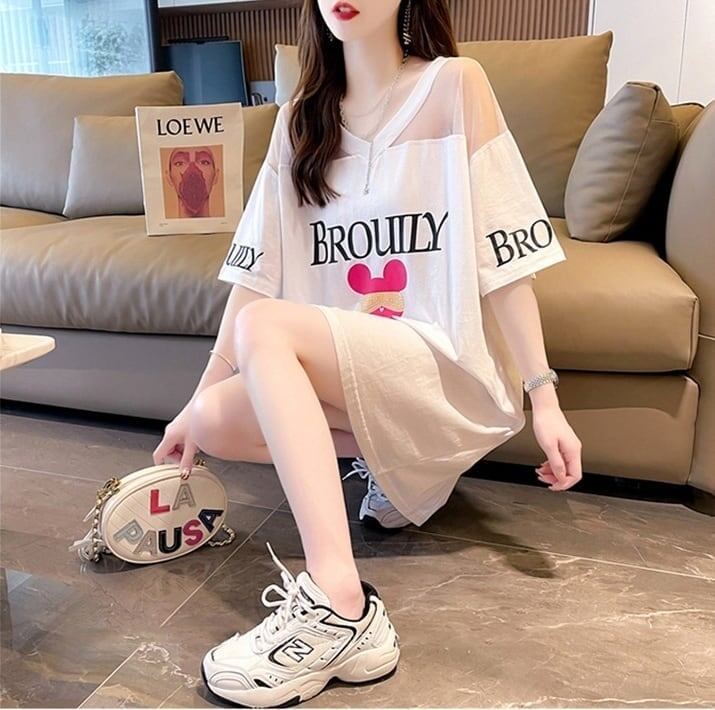売り切れ必至 Vネック セクシー 切り替え チュール プリントTシャツ ゆったりワンピース ＜U-3050＞