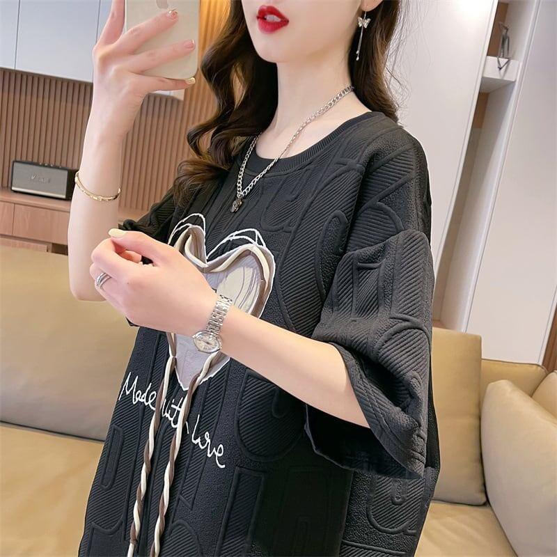 着心地良い ハート 立体風 プリントTシャツ 三色 ゆったり半袖＜U-2933＞